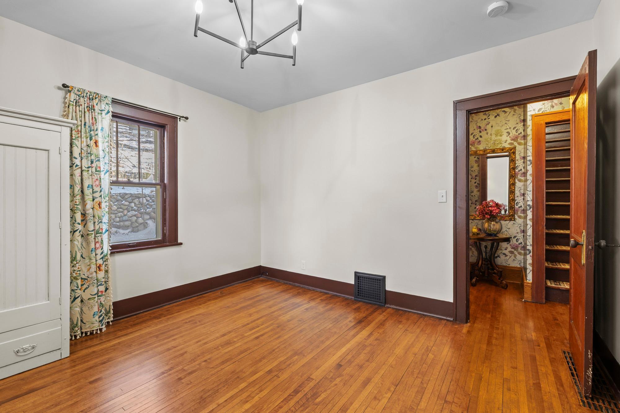 700 Point Douglas Road South St. Paul, MN 55119 - Photo 19 of 46