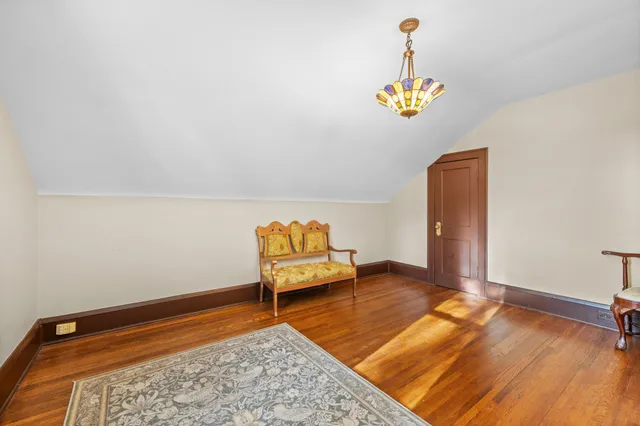 $345,000 | 700 Point Douglas Road South, St. Paul, MN 55119