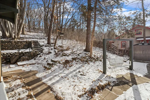 $345,000 | 700 Point Douglas Road South, St. Paul, MN 55119