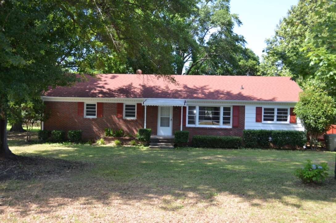 404 Wilson Street Union, SC 29379 - Photo 1 of 22