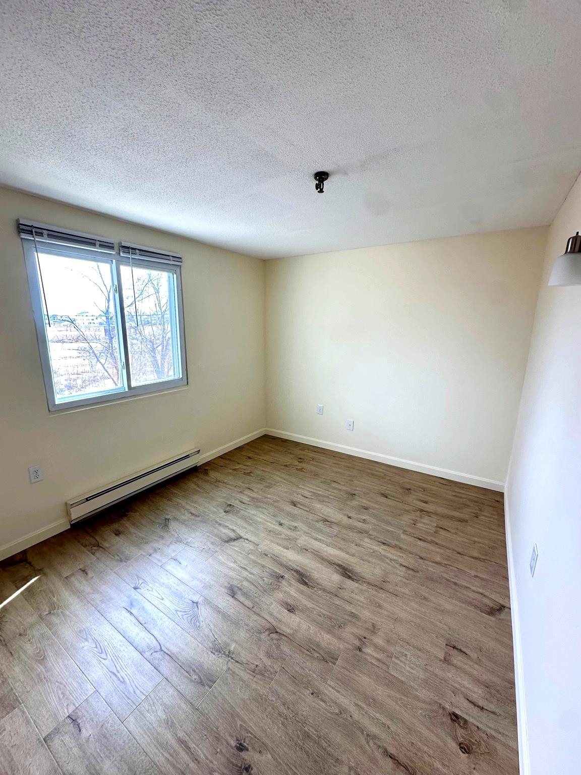 502 High Street, Unit 204 Hampton, NH 03842 - Photo 8 of 10