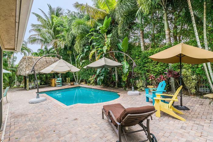 545 Rookery Place Jupiter, FL 33458 - Photo 23 of 27 Pool