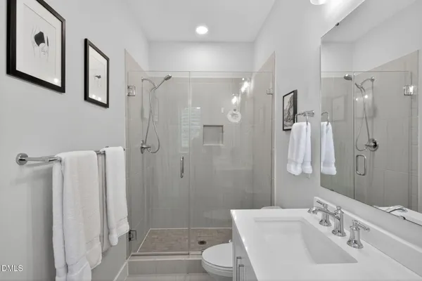 $765,000 | 1610 Draper View Loop, Unit 102, Raleigh, NC 27608