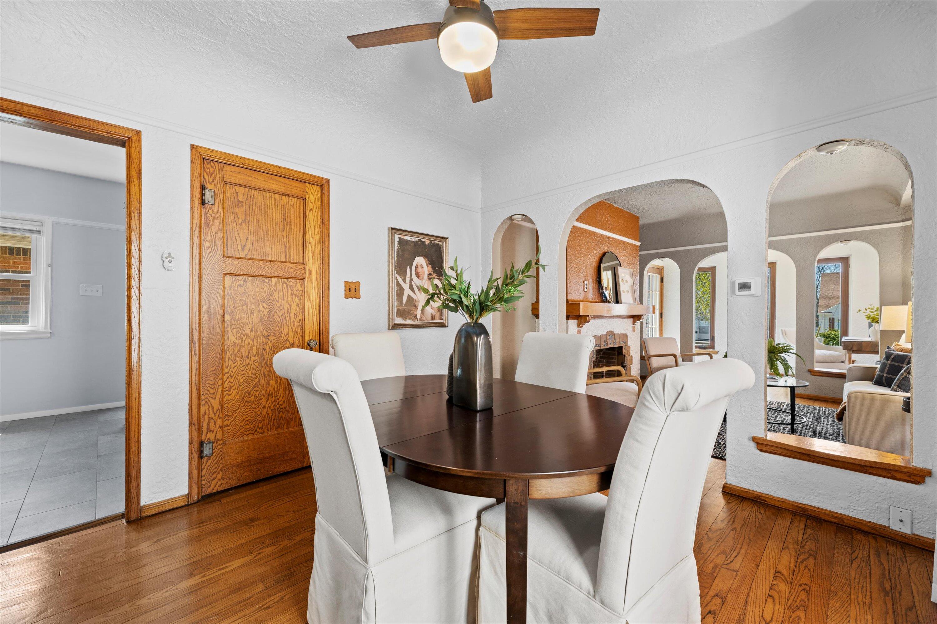 3058 North 74th Street Milwaukee, WI 53210 - Photo 8 of 24 Dinning Room