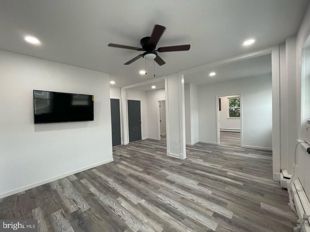 25 South Easton Road, Unit 206 Glenside, PA 19038 - Photo 1 of 13