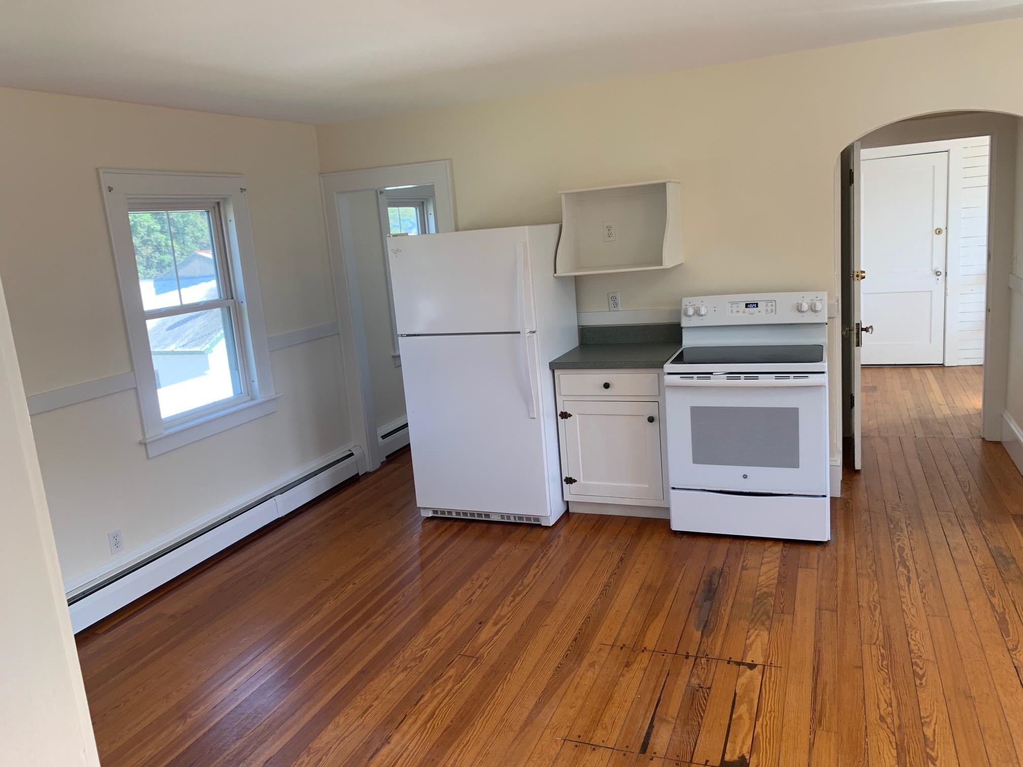 91 Main Street, Unit 2 Epping, NH 03042 - Photo 8 of 40