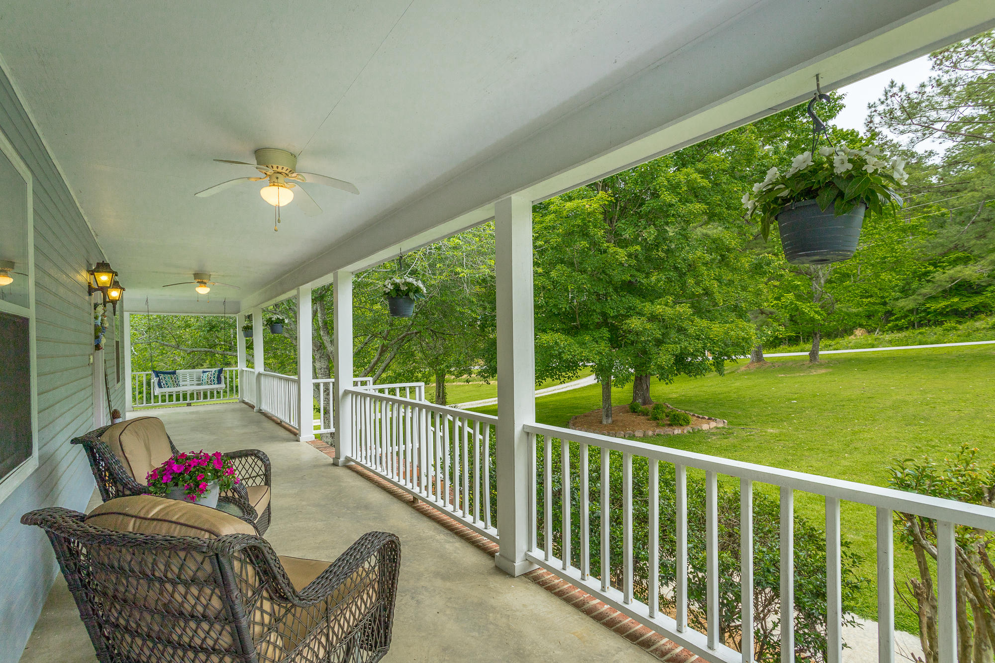 138 Potts Road Ringgold, GA 30736 - Photo 36 of 46 Front Porch