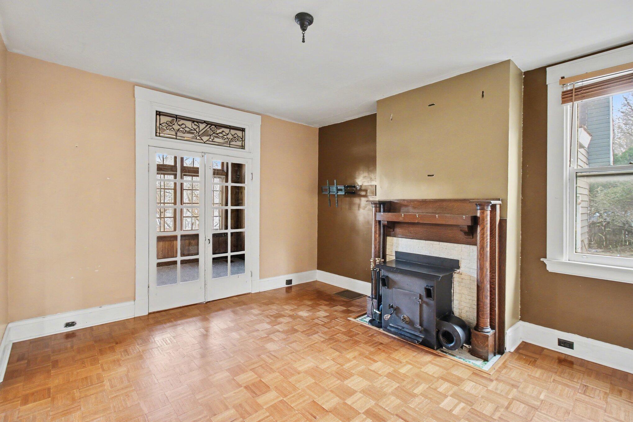 1146 Waterworks Road Newport, KY 41071 - Photo 9 of 28