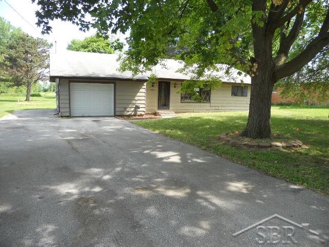 1840 Schust Road Saginaw, MI 48604 - Photo 1 of 14 31323487.JPG