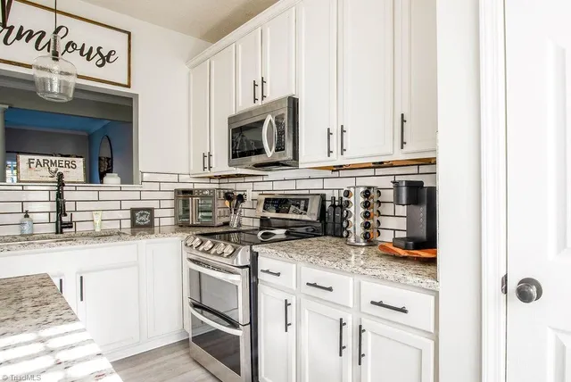 $240,000 | 1606 Chelsea Square, Archdale, NC 27263