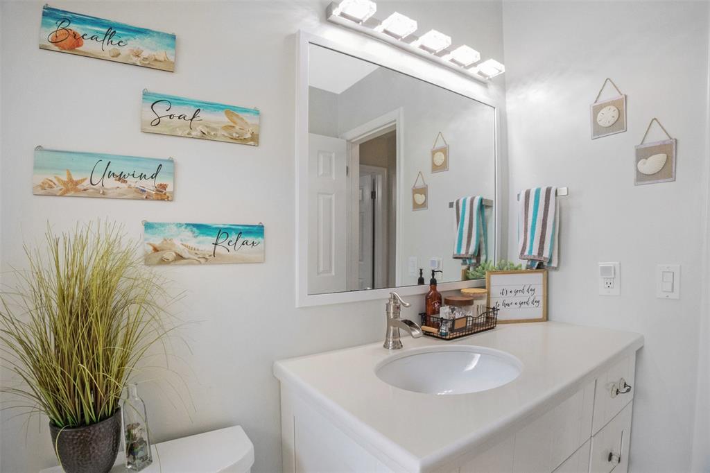 223 Southeast 7th Street Dania Beach, FL 33004 - Photo 32 of 50