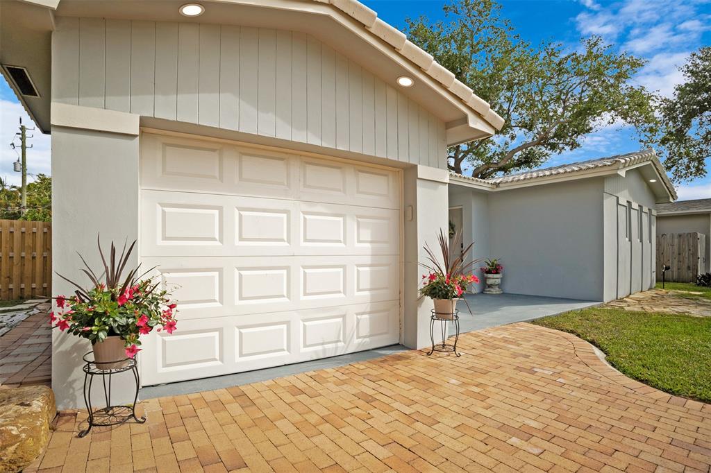 223 Southeast 7th Street Dania Beach, FL 33004 - Photo 6 of 50