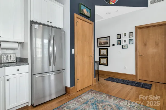 $379,000 | 59 College Street, Unit 402, Asheville, NC 28801