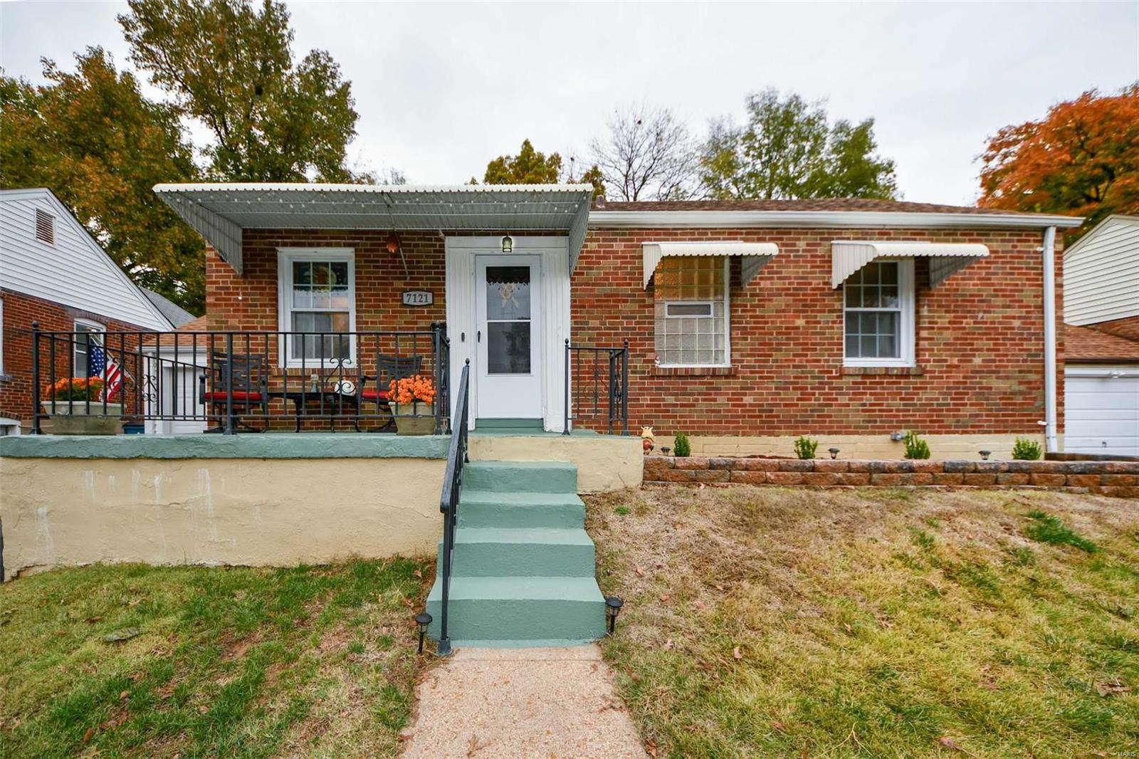 7121 Rhodes Avenue St. Louis, MO 63123 - Photo 2 of 25 Gallery Image 2
