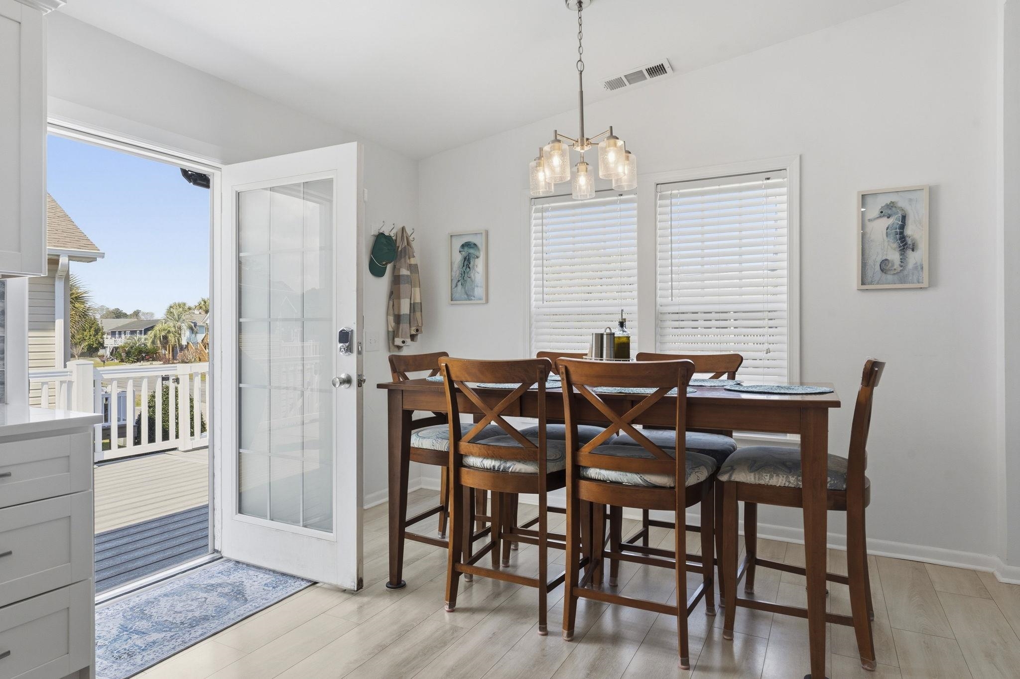 437 Bay Drive Murrells Inlet, SC 29576 - Photo 4 of 39