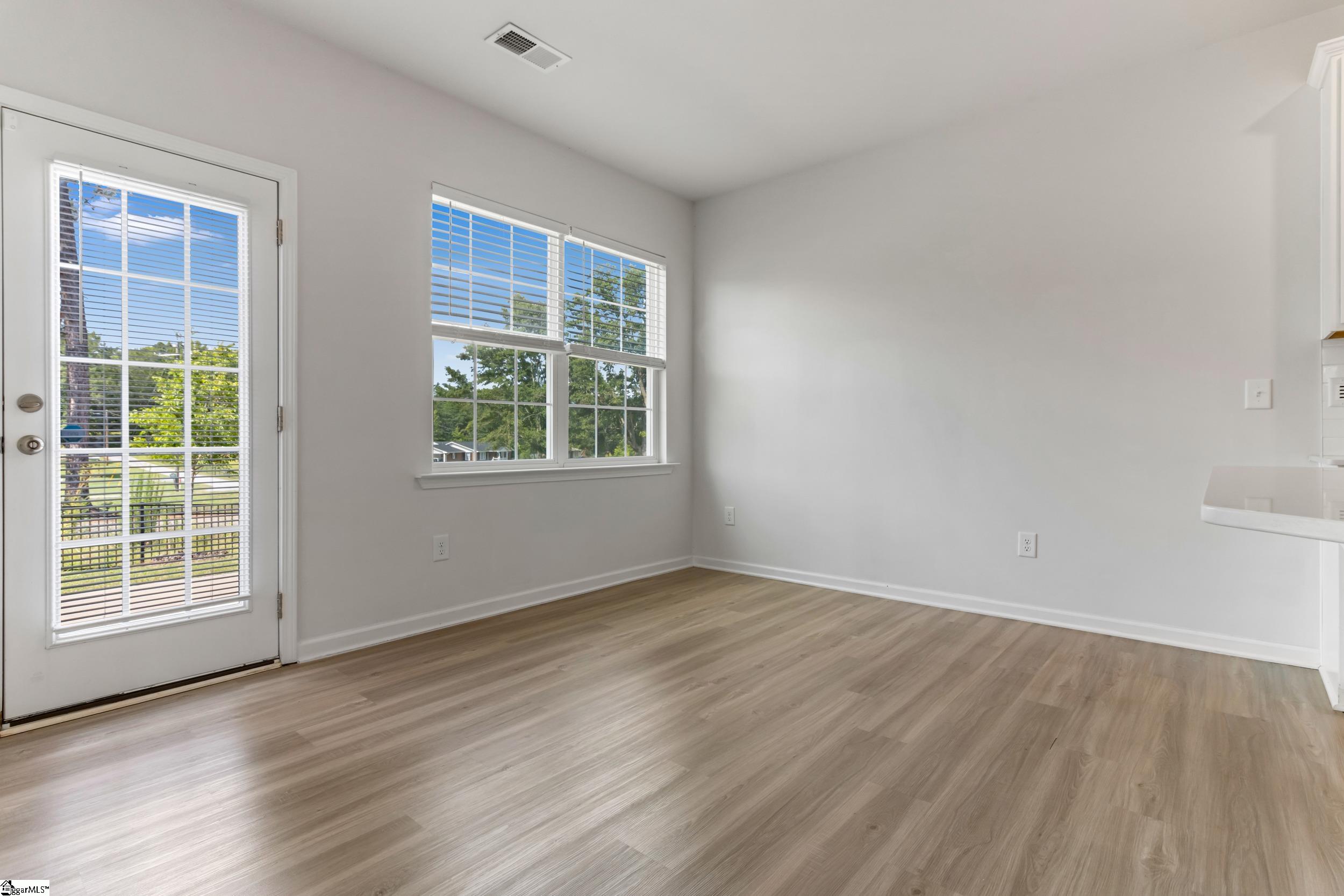 105 Magnolia Street Reidville, SC 29388 - Photo 15 of 49