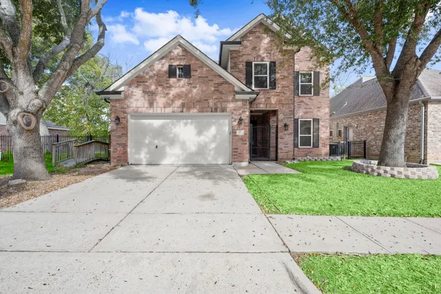 front view of house with a yard