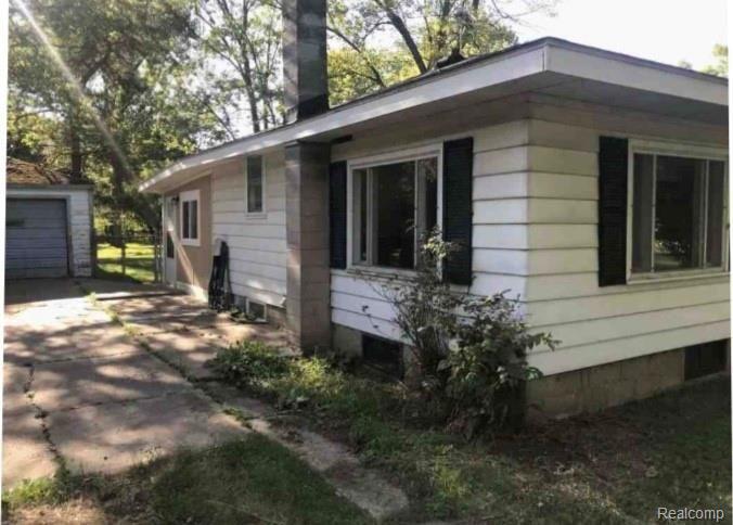 4614 Jamm Road Lake Orion, MI 48359 - Photo 9 of 22 B534A237-7871-4ABD-8C82-E49E9AE53F76.jpeg