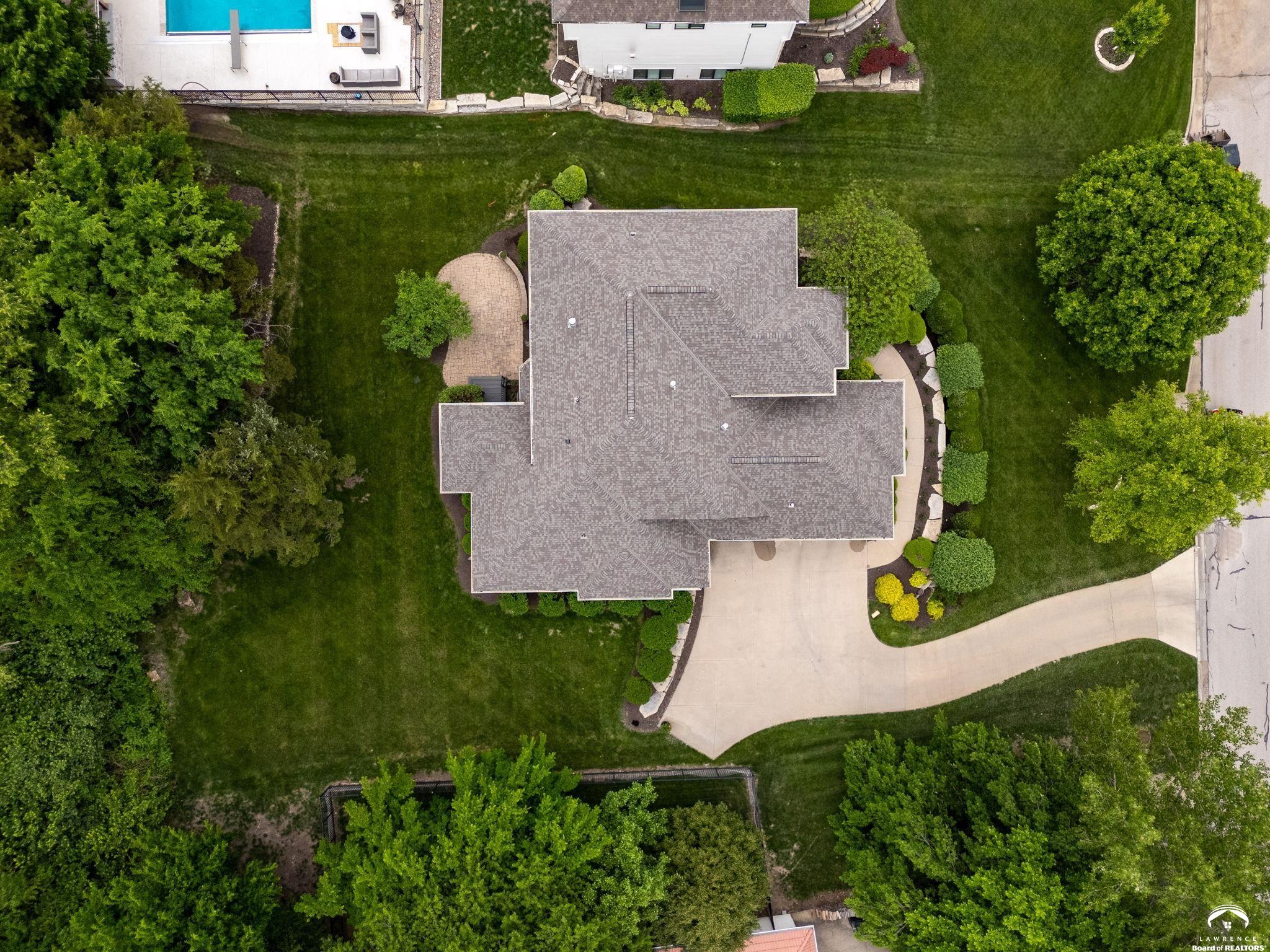 1606 Burning Tree Drive Lawrence, KS 66047 - Photo 6 of 80