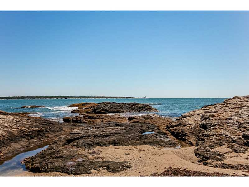 10 Cliff Drive Narragansett, RI 02882 - Photo 21 of 28