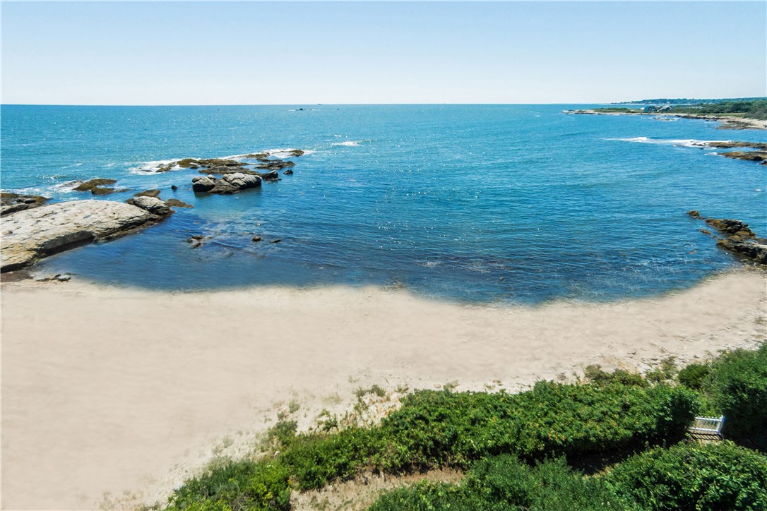 10 Cliff Drive Narragansett, RI 02882 - Photo 26 of 28