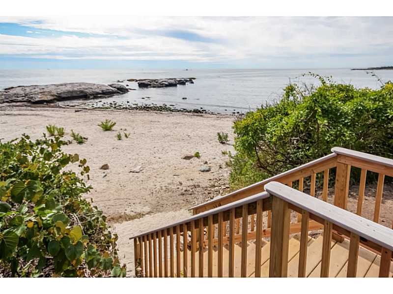 10 Cliff Drive Narragansett, RI 02882 - Photo 9 of 28