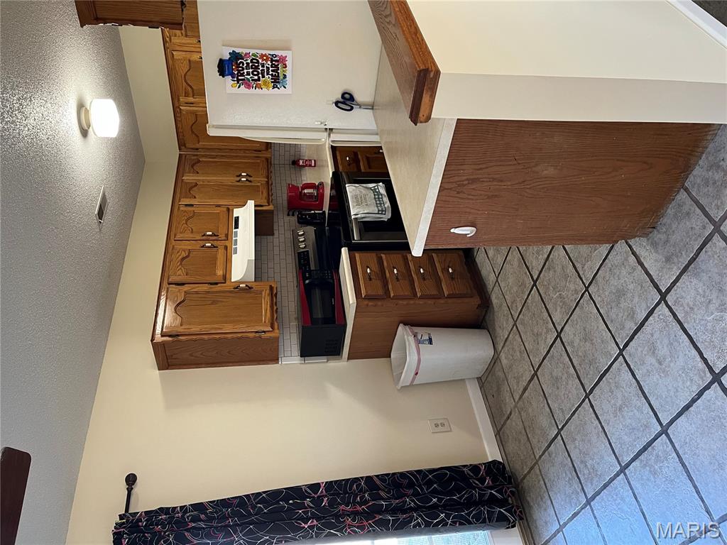 121 Mervin Street Sullivan, MO 63080 - Photo 2 of 22