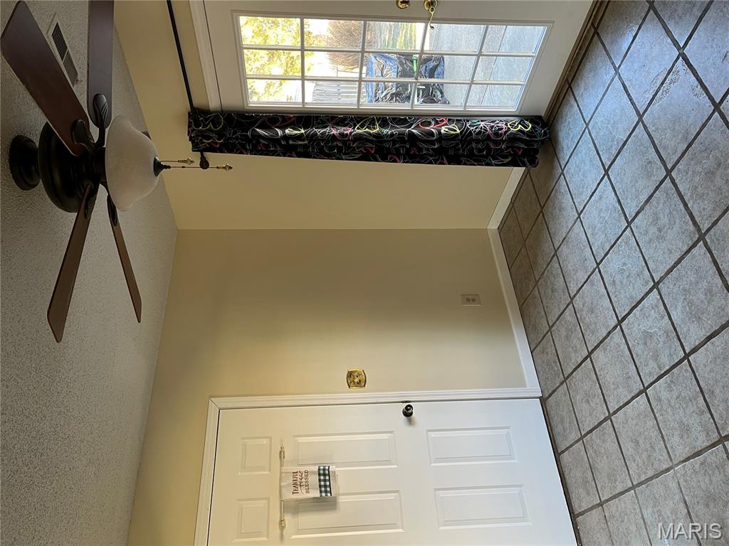 121 Mervin Street Sullivan, MO 63080 - Photo 3 of 22