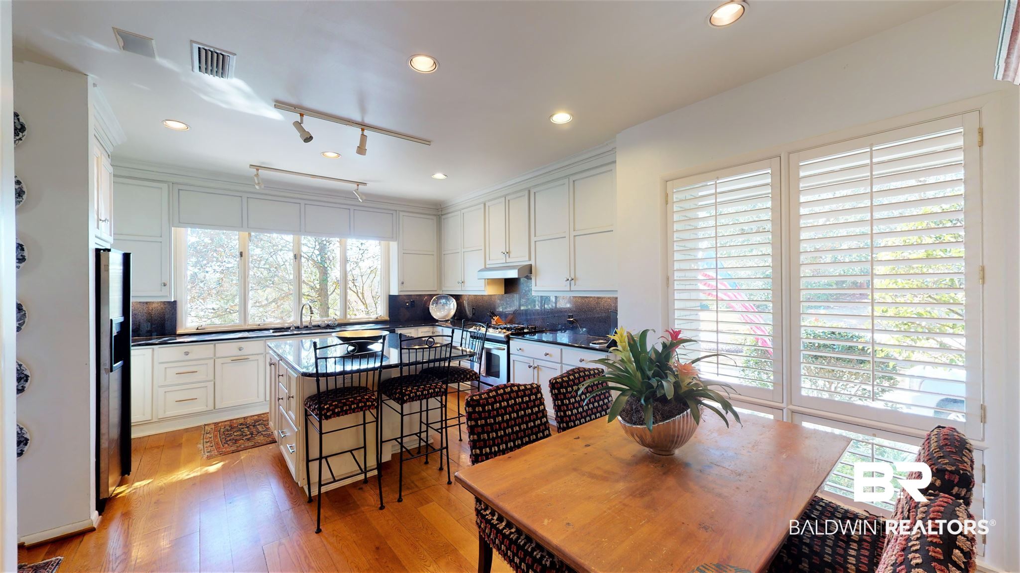3 Spring Bank Road Mobile, AL 36608 - Photo 9 of 38
