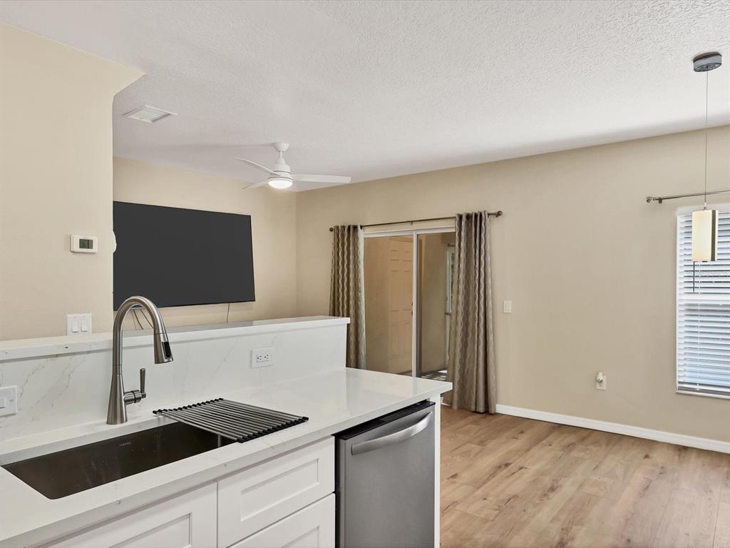 14909 Skip Jack Loop, Unit 102 Lakewood Ranch, FL 34202 - Photo 16 of 47