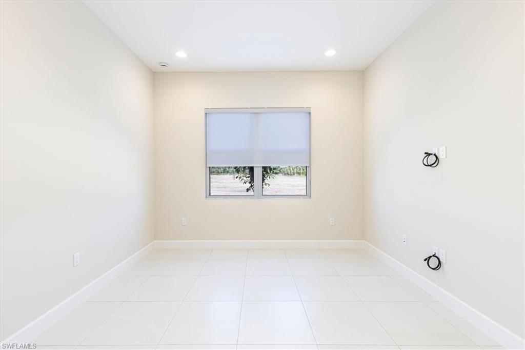 2749 Durham Circle Naples, FL 34112 - Photo 10 of 30 a view of room