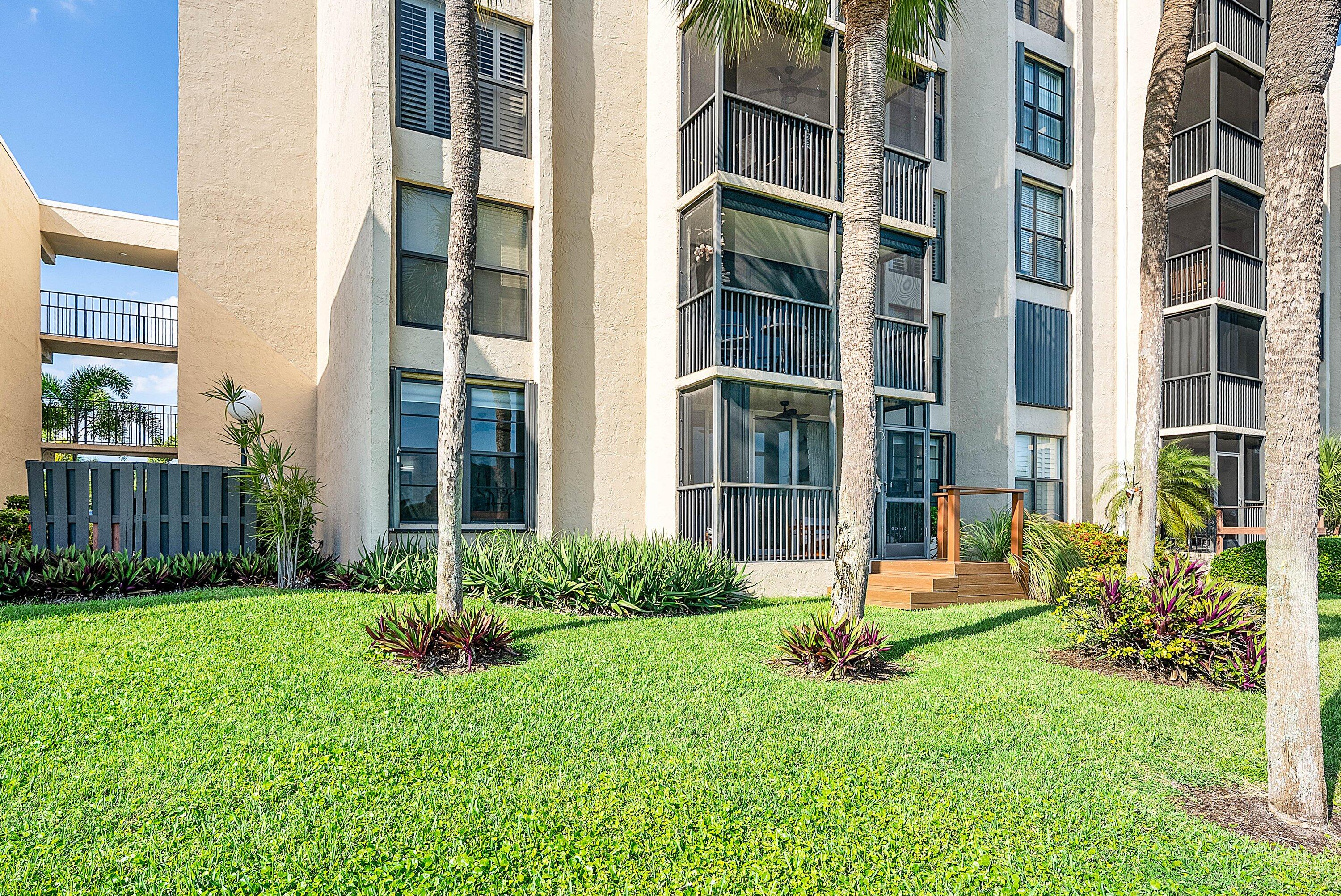 18 Royal Palm Way, Unit 109 Boca Raton, FL 33432 - Photo 43 of 45 031-18RoyalPalmWay-109-BocaRaton-FL-3343
