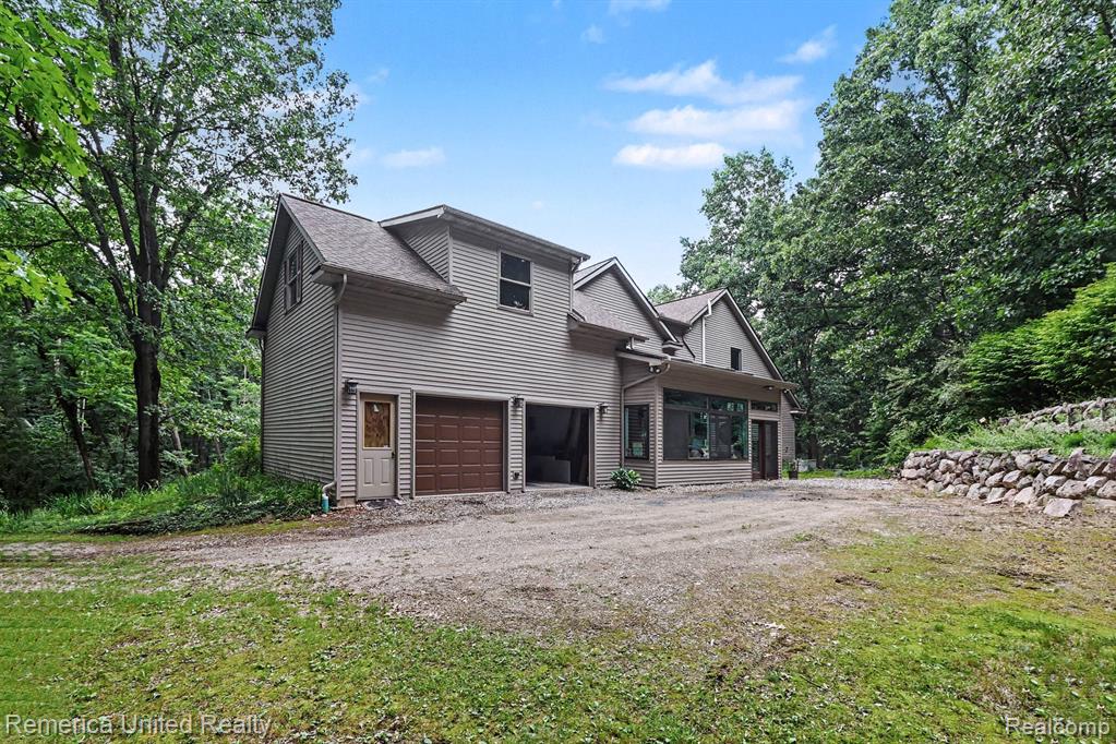 20962 Wasson Road Gregory, MI 48137 - Photo 34 of 39 Gallery Image 34