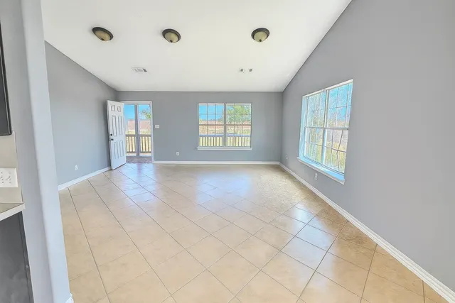 $2,200 | 1040 Darst Road, Beasley, TX 77417