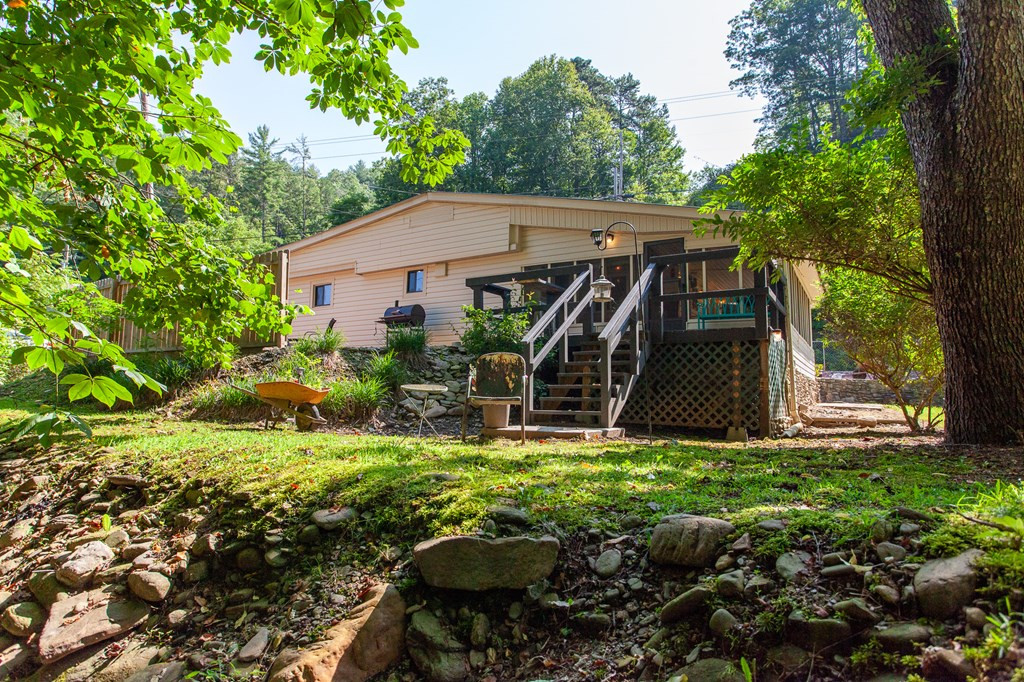 1690 Alarka Road Bryson City, NC 28713 - Photo 21 of 33