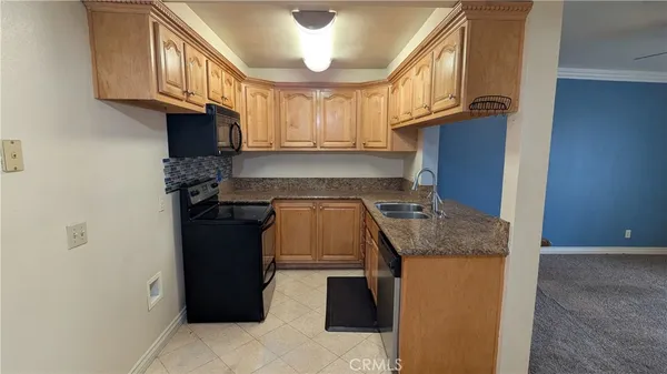 $240,000 | 1735 East Washington Street, Unit G22, Colton, CA 92324