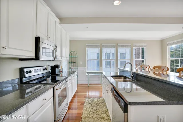 $2,350 | 1790 Queen Anne, Unit 1, Sunset Beach, NC 28468