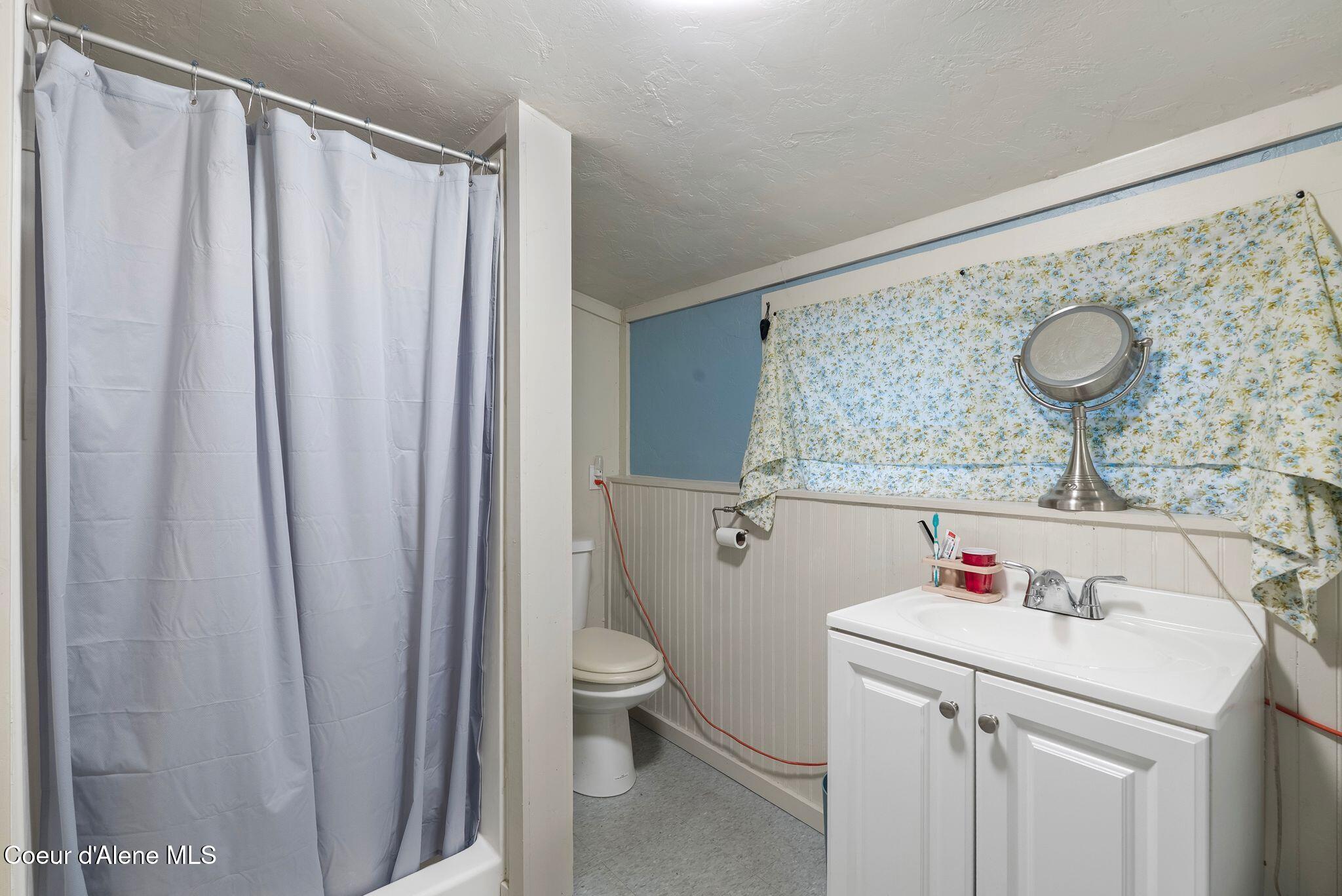 762 High Road Sandpoint, ID 83864 - Photo 21 of 62 27_DSC06960