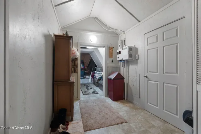 $423,500 | 762 High Road, Sandpoint, ID 83864