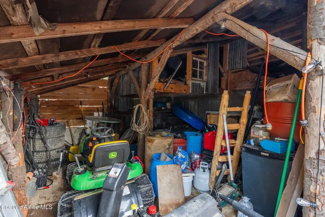 $423,500 | 762 High Road, Sandpoint, ID 83864