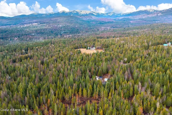 $419,900 | 762 High Road, Sandpoint, ID 83864
