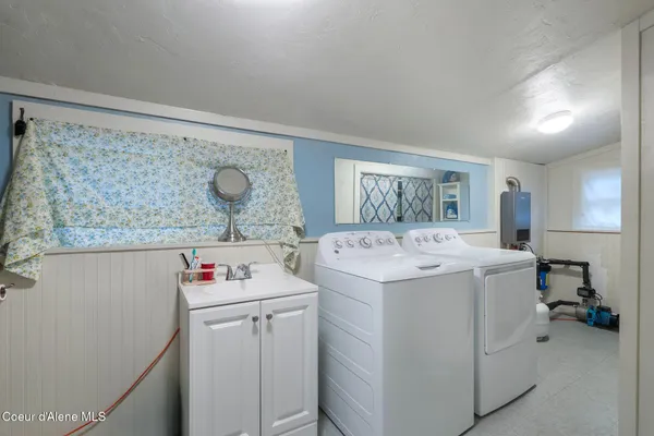 $419,900 | 762 High Road, Sandpoint, ID 83864