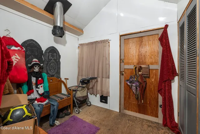 $423,500 | 762 High Road, Sandpoint, ID 83864