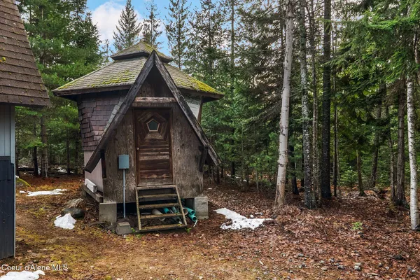 $419,900 | 762 High Road, Sandpoint, ID 83864