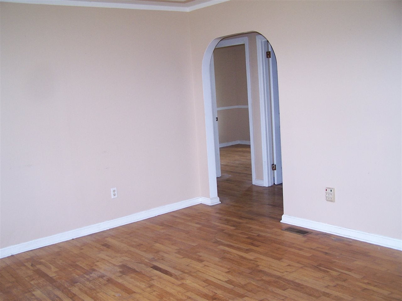 2354 Neafus Road Caneyville, KY 42721 - Photo 8 of 34 Gallery Image 8