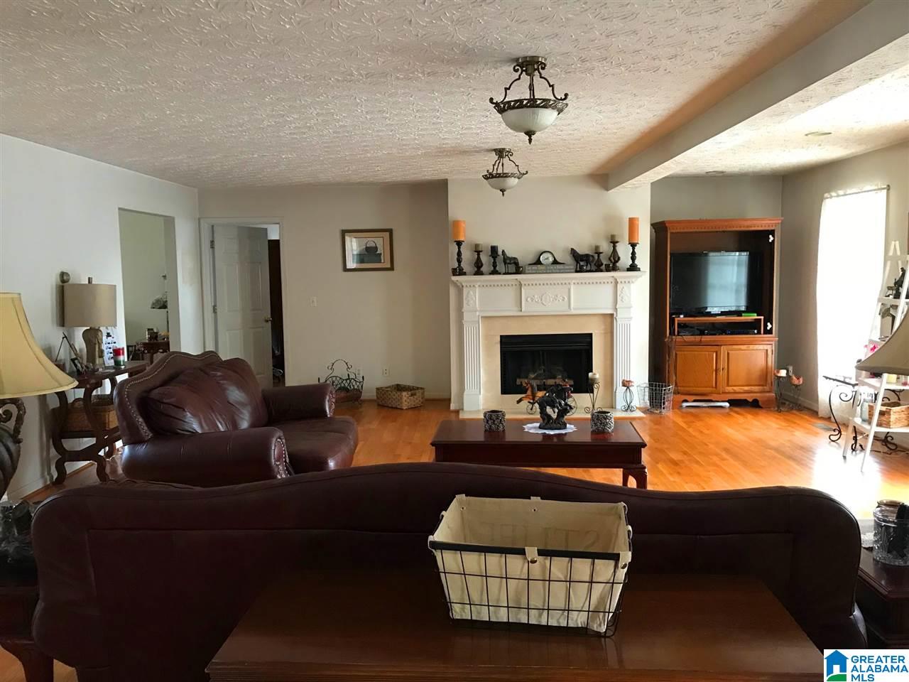 2137 Whites Gap Road Southeast Jacksonville, AL 36265 - Photo 10 of 34