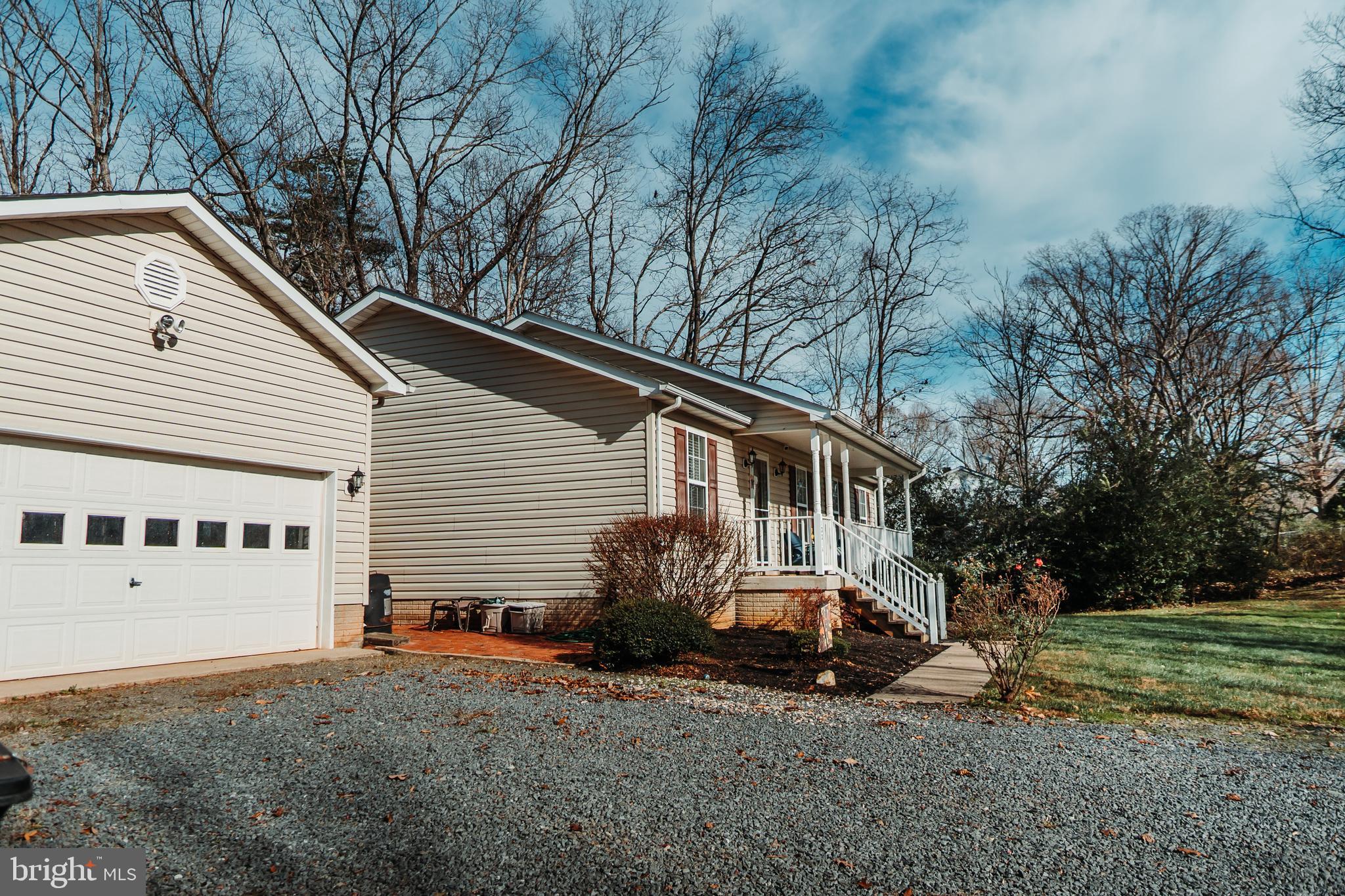 13316 Scotts Mill Road Culpeper, VA 22701 - Photo 4 of 32 Gallery Image 4
