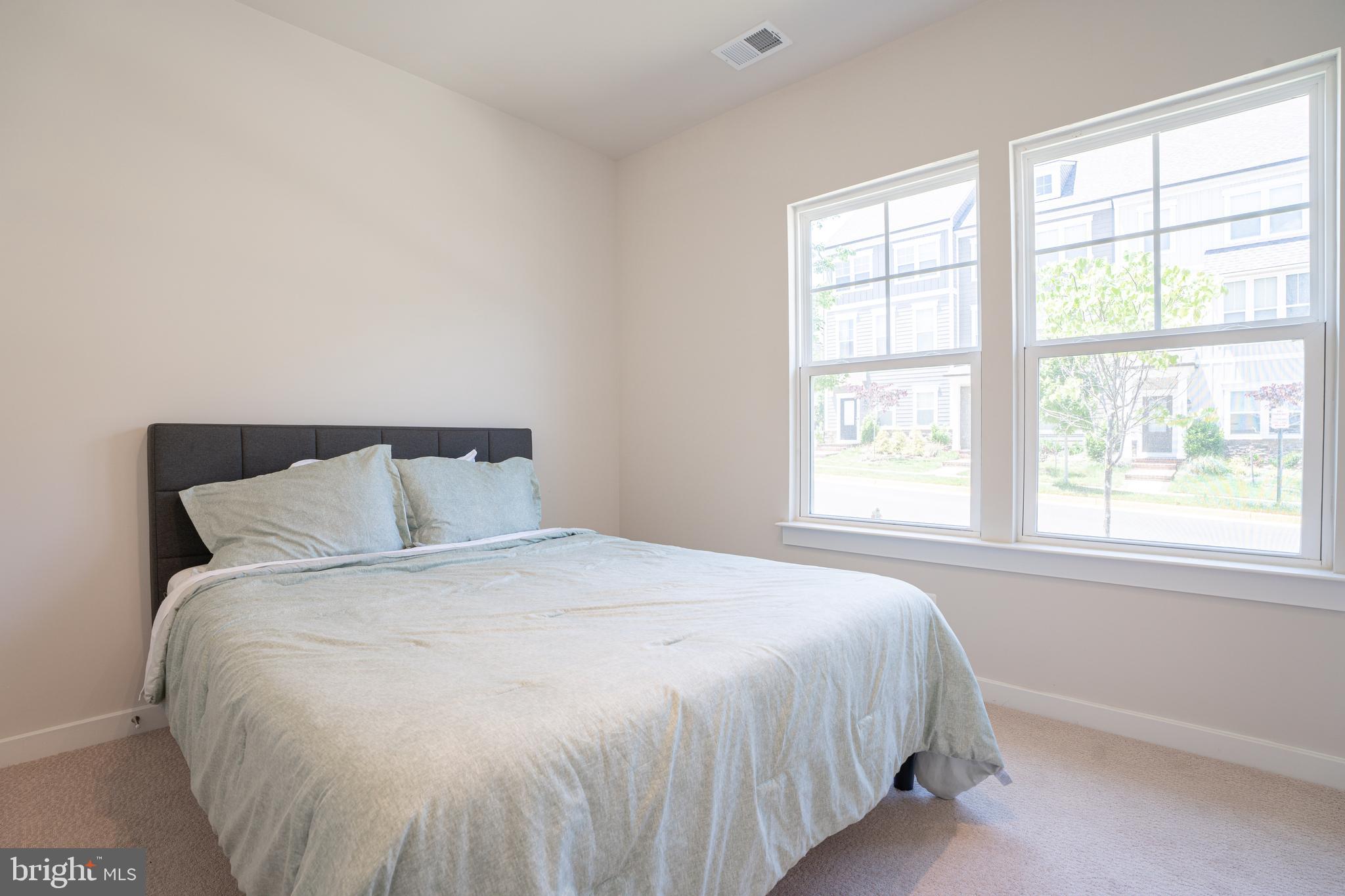 1621 Grove Chestnut Road Dumfries, VA 22026 - Photo 30 of 42 Gallery Image 30