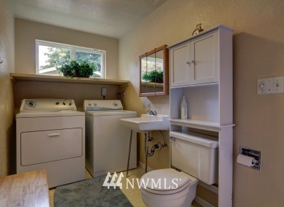 21325 2nd Drive Southeast Bothell, WA 98021 - Photo 15 of 19