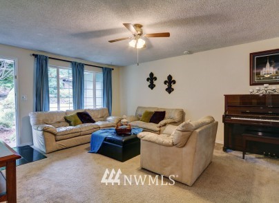 21325 2nd Drive Southeast Bothell, WA 98021 - Photo 3 of 19